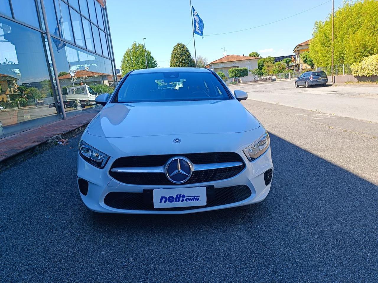 MERCEDES-BENZ A 180 d Automatic Sport - 4