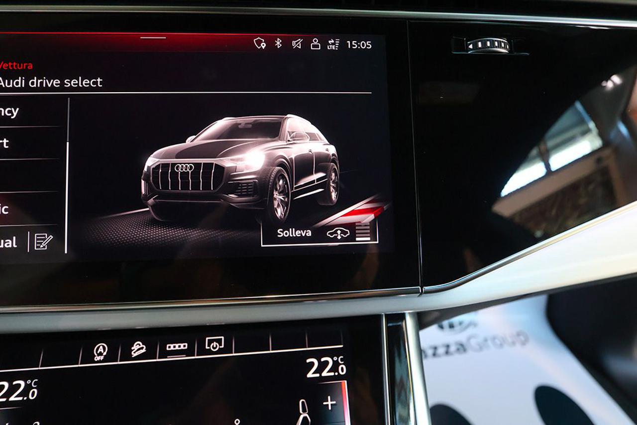 AUDI Q8 50 TDI Quattro Tiptronic Sport S-Line - 28