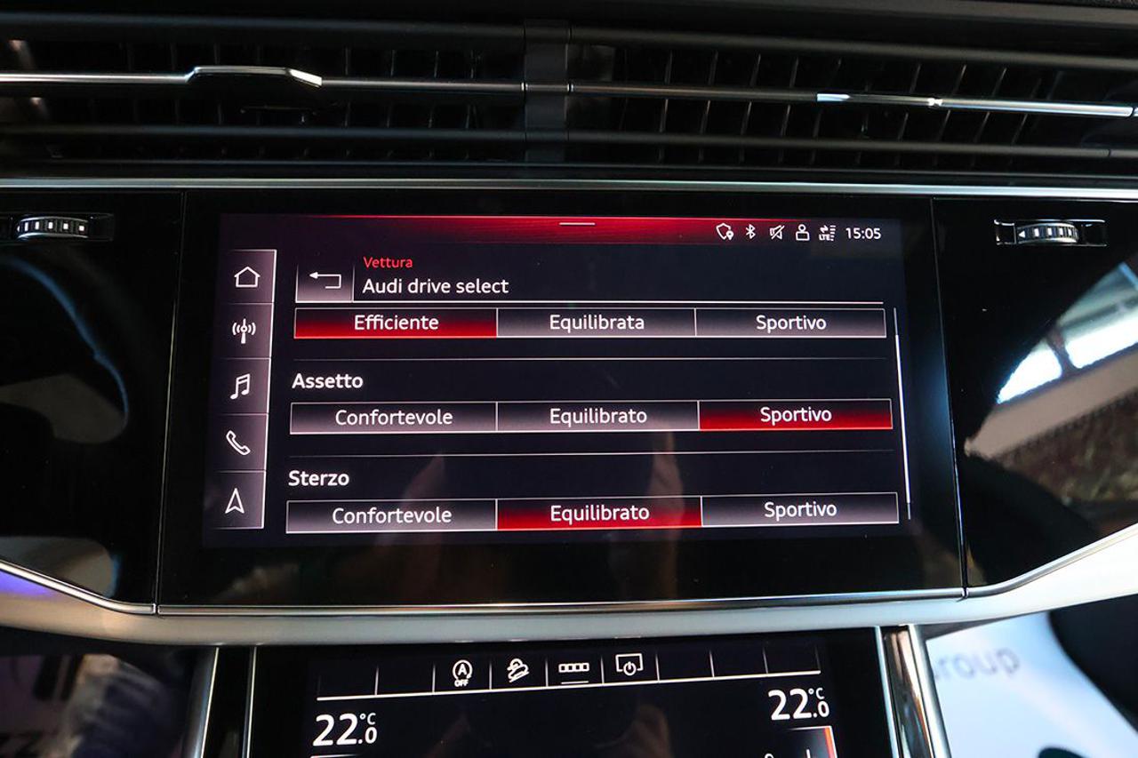 AUDI Q8 50 TDI Quattro Tiptronic Sport S-Line - 27