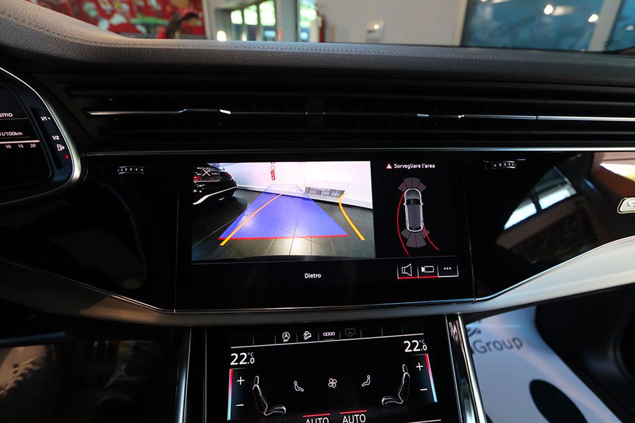 AUDI Q8 50 TDI Quattro Tiptronic Sport S-Line - 25