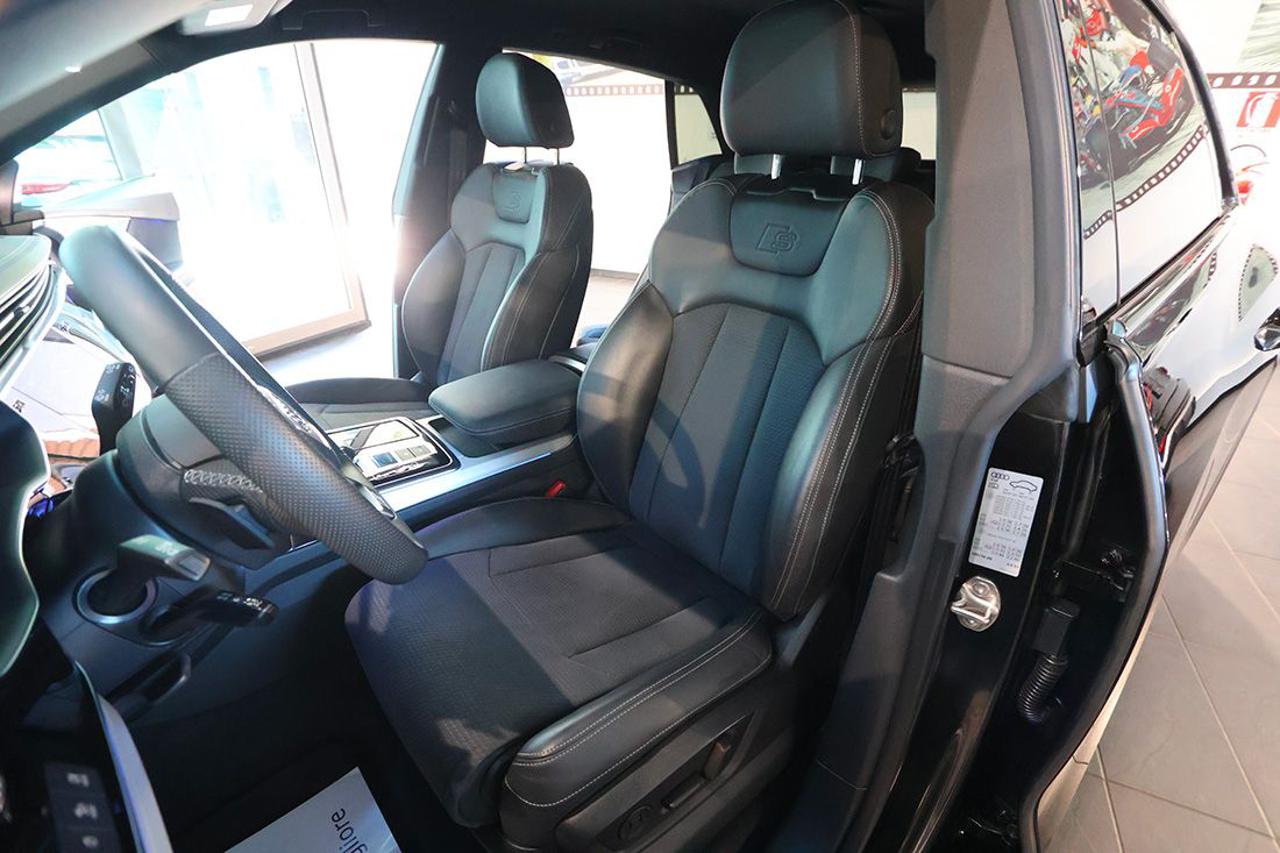 AUDI Q8 50 TDI Quattro Tiptronic Sport S-Line - 18
