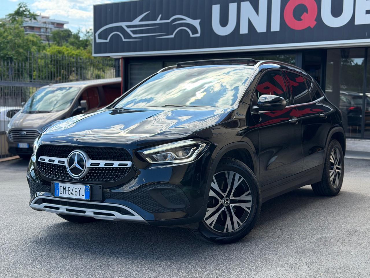 MERCEDES-BENZ GLA 200 d Automatic Business (TETTO) NESSUN VINCOLO - 4
