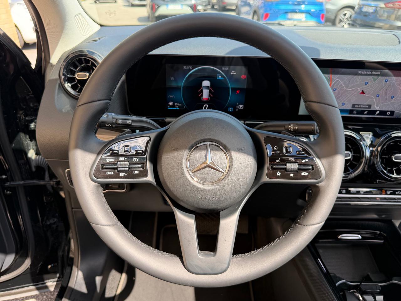 MERCEDES-BENZ GLA 200 d Automatic Business (TETTO) NESSUN VINCOLO - 14