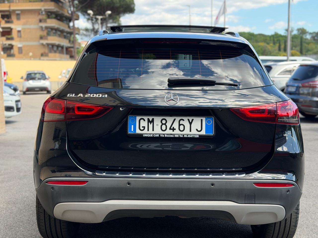 MERCEDES-BENZ GLA 200 d Automatic Business (TETTO) NESSUN VINCOLO - 6