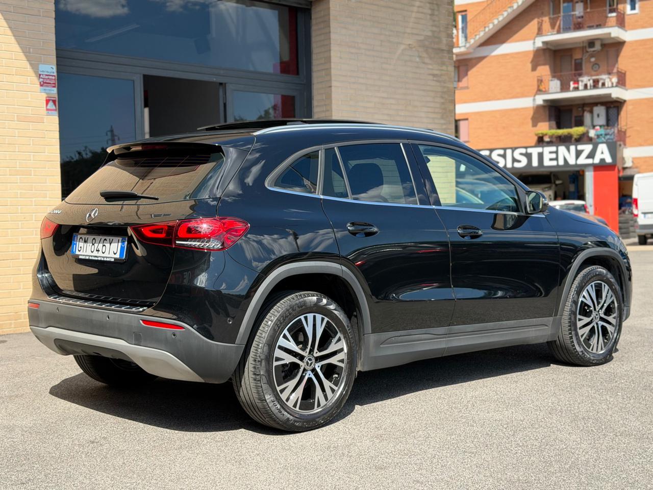 MERCEDES-BENZ GLA 200 d Automatic Business (TETTO) NESSUN VINCOLO - 7