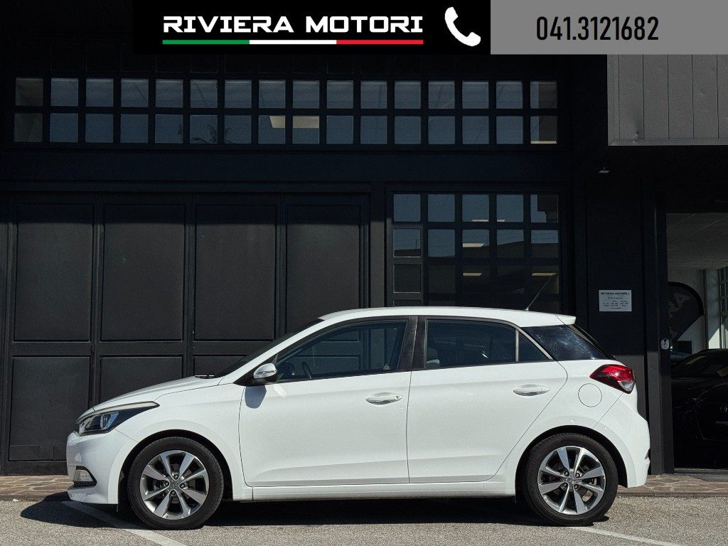 HYUNDAI i20 1.2 84 CV 5 porte Comfort - 3
