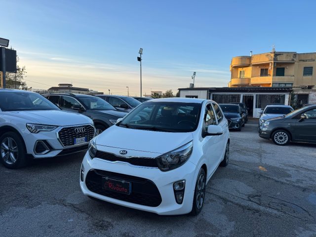 KIA Picanto Bianco pastello