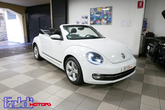 VOLKSWAGEN Maggiolino Bianco pastello