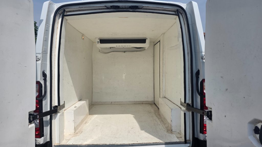 RENAULT Master T33 2.3 dCi/110 PC-TN L1H1 FRIGO FRCX -20° - 7