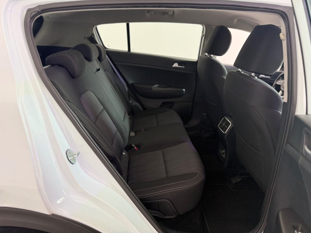 KIA Sportage 1.6 GDI 132 CV 2WD Style - 17