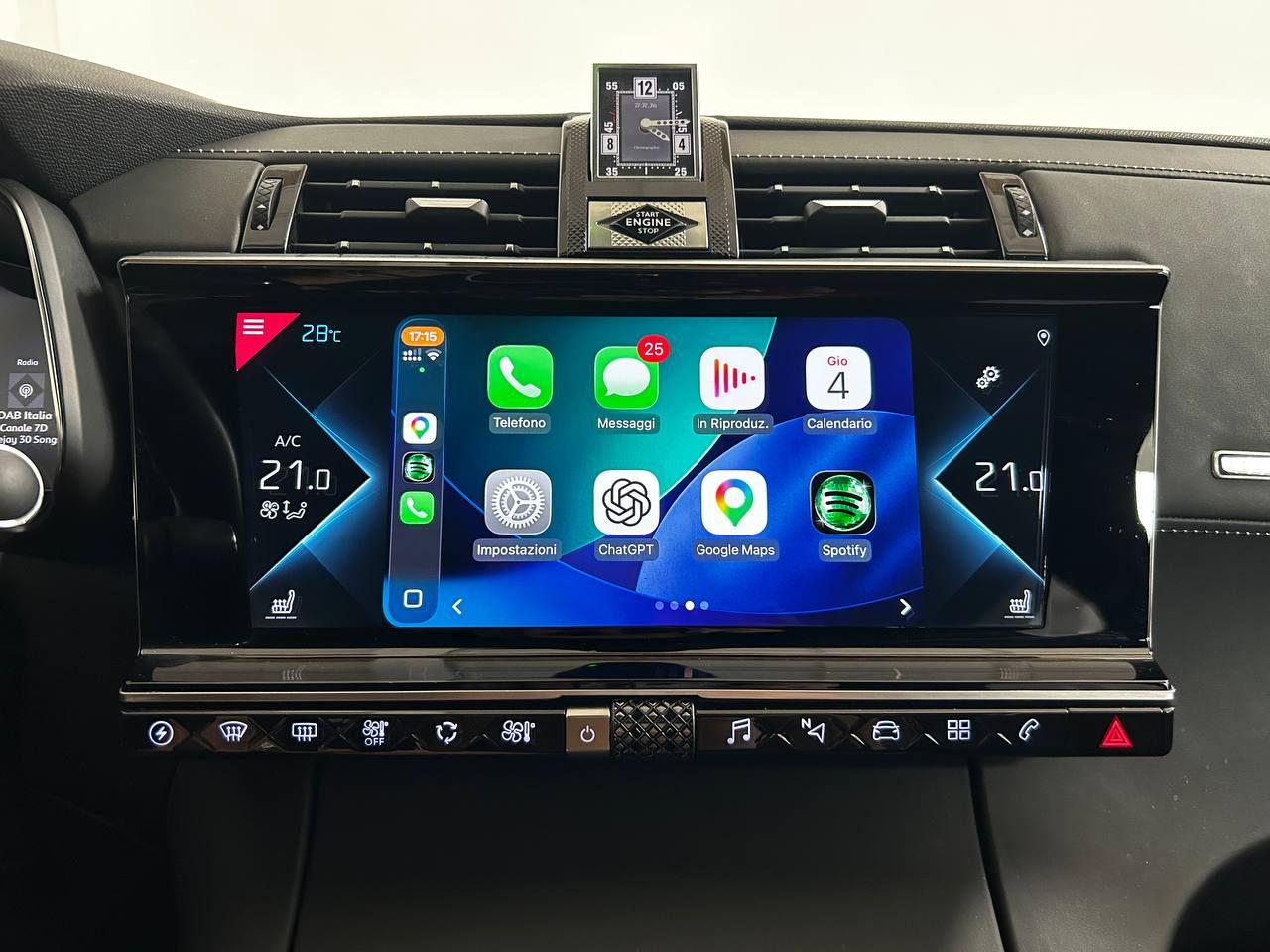 DS AUTOMOBILES DS 7 Crossback E-Tense 4x4 Prestige TETTO APRIBILE - 24