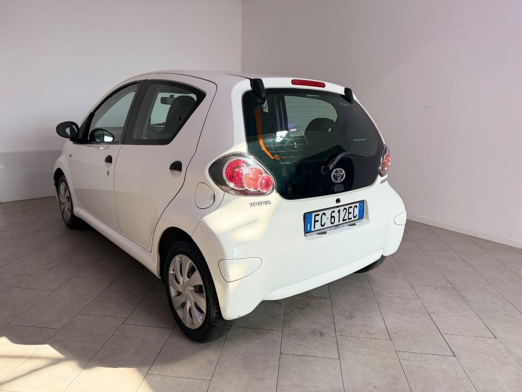 TOYOTA Aygo 1.0 12V VVT-i 5 porte Cool Soda Connect - 10