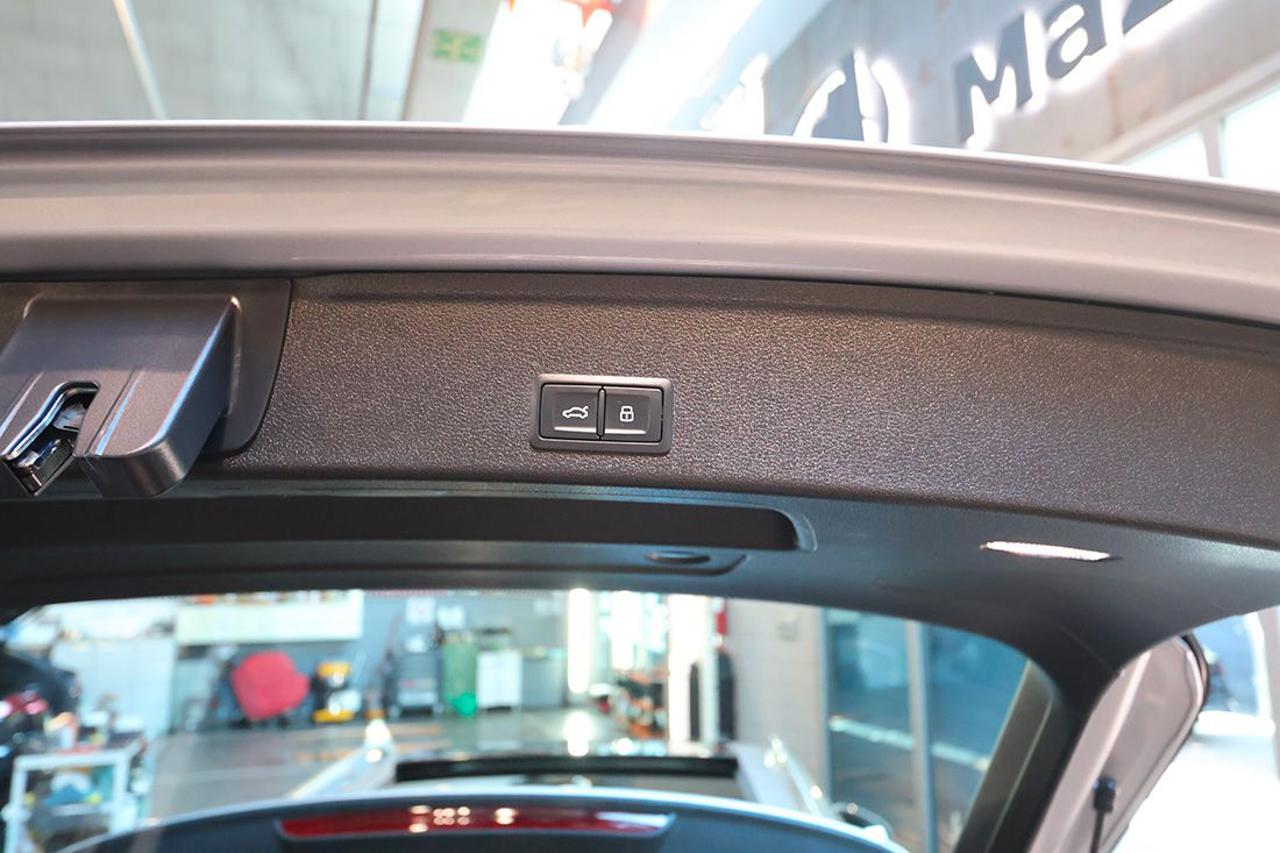 AUDI A4 allroad 40 TDI S-Tronic Identity Contrast - 14