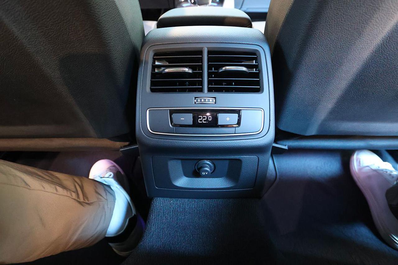 AUDI A4 allroad 40 TDI S-Tronic Identity Contrast - 50