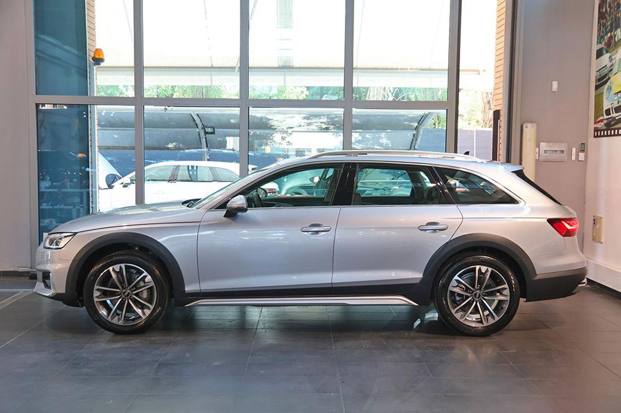 AUDI A4 allroad 40 TDI S-Tronic Identity Contrast - 3