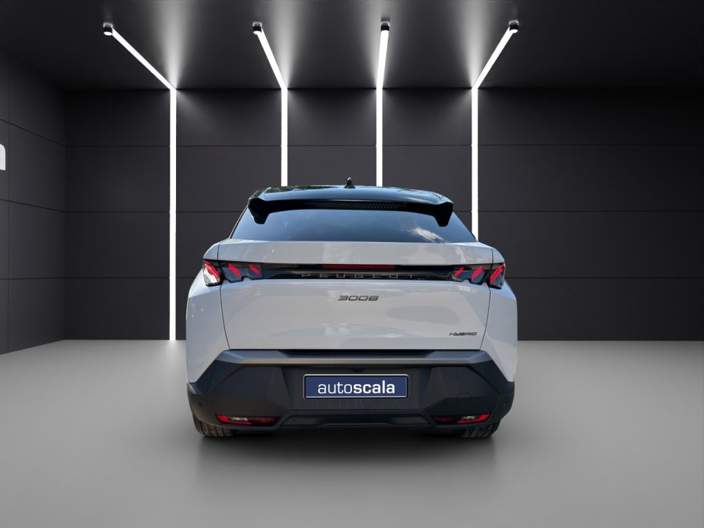 PEUGEOT 3008 Hybrid 145 e-DCS6 GT - 4
