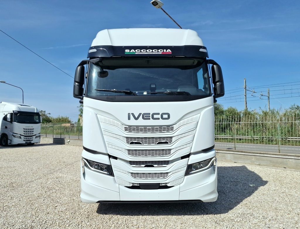 IVECO S-WAY 580 T/FP EU6 NUOVO INTARDER FULL OPTIONAL - 2