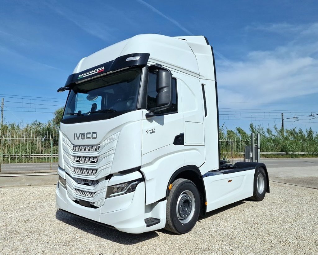 IVECO S-WAY 580 T/FP EU6 NUOVO INTARDER FULL OPTIONAL - 3