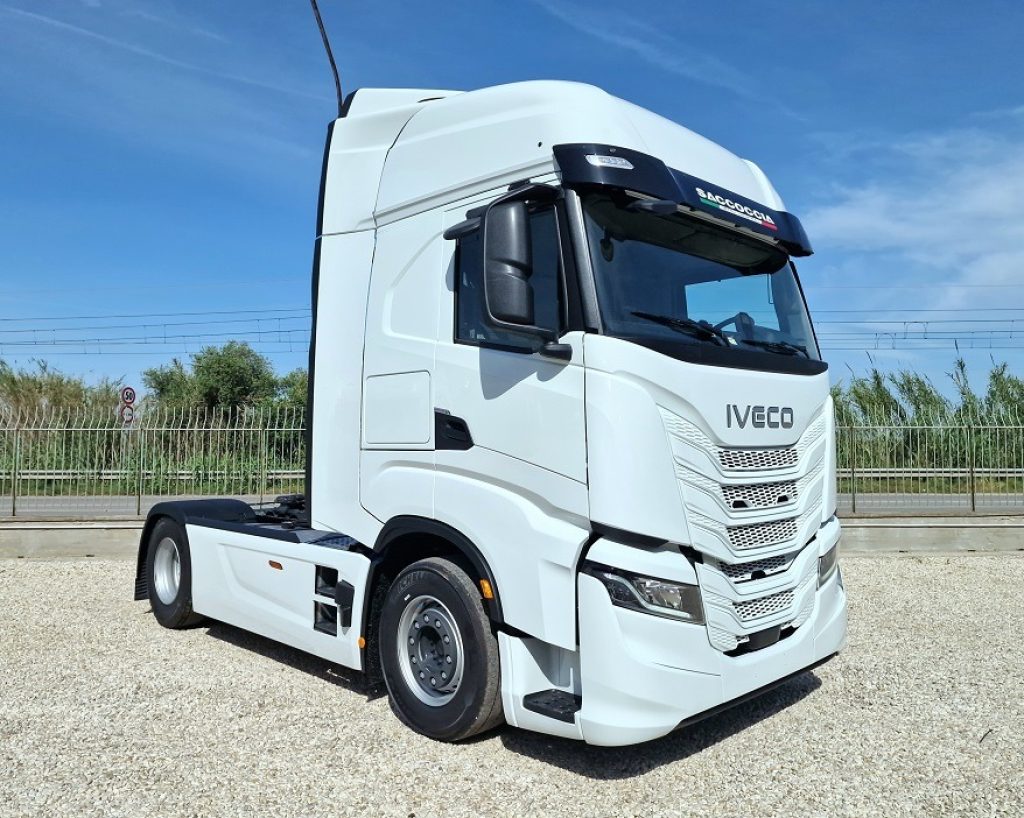 IVECO S-WAY 580 T/FP EU6 NUOVO INTARDER FULL OPTIONAL - 21