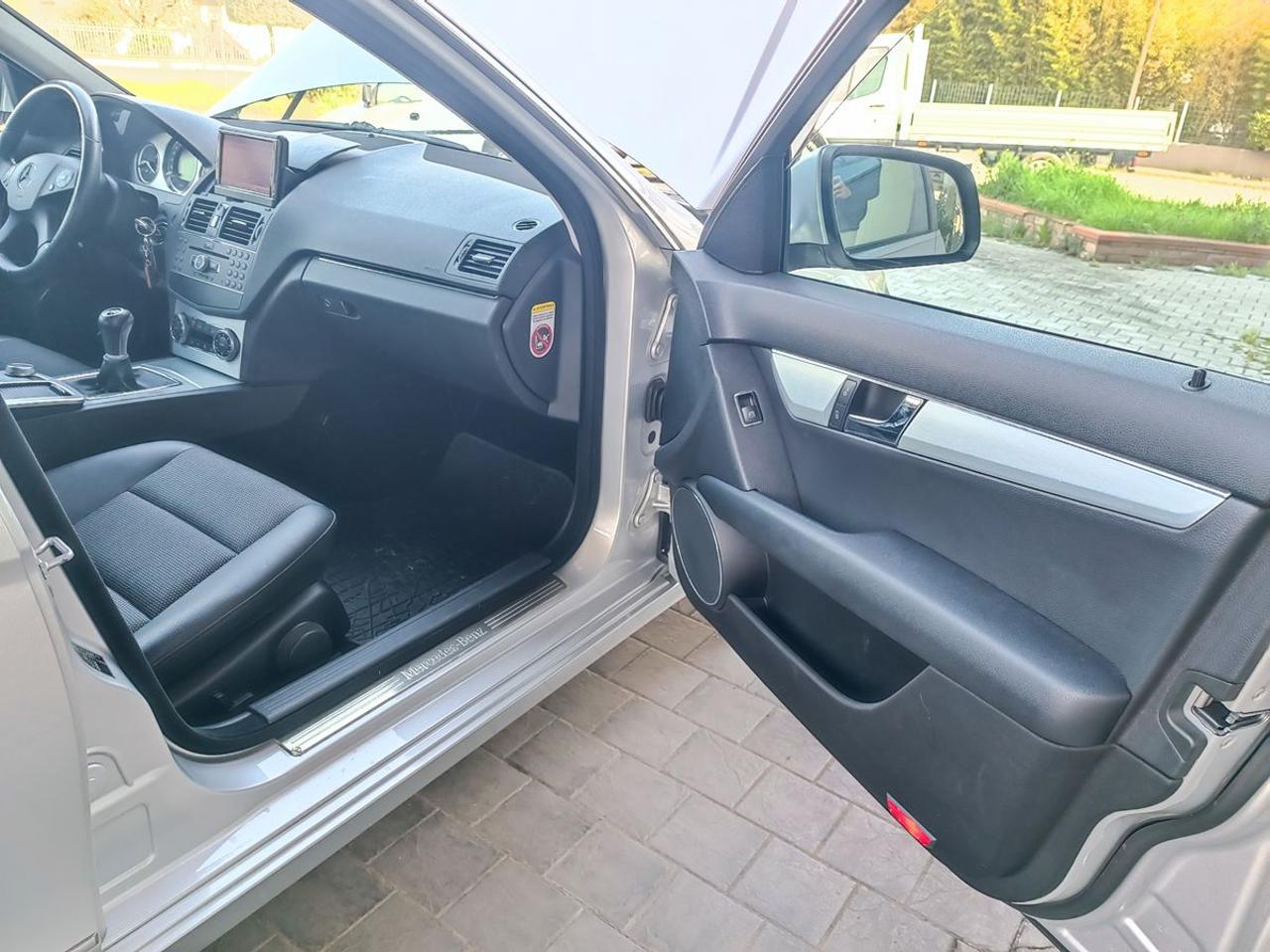 MERCEDES-BENZ C 220 CDI Avantg. BELLISSIMA - 14
