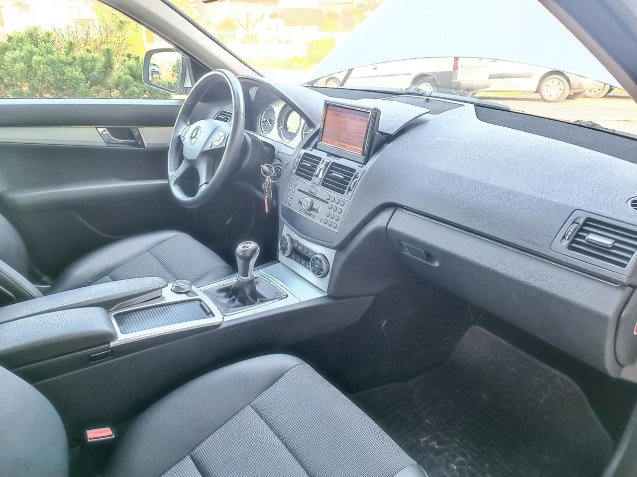 MERCEDES-BENZ C 220 CDI Avantg. BELLISSIMA - 13