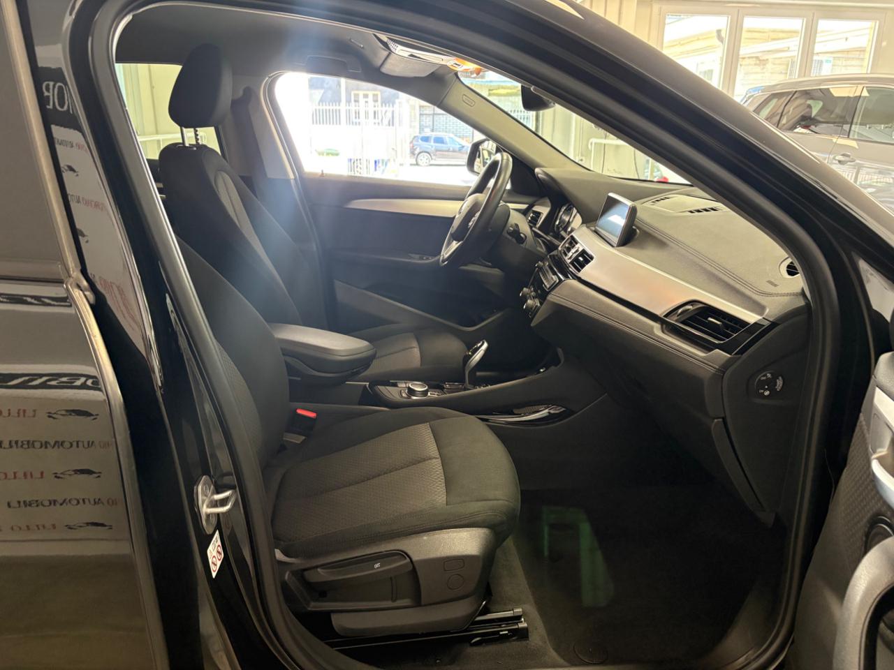 BMW X2 xDrive18d Business-X FARI LED - 20