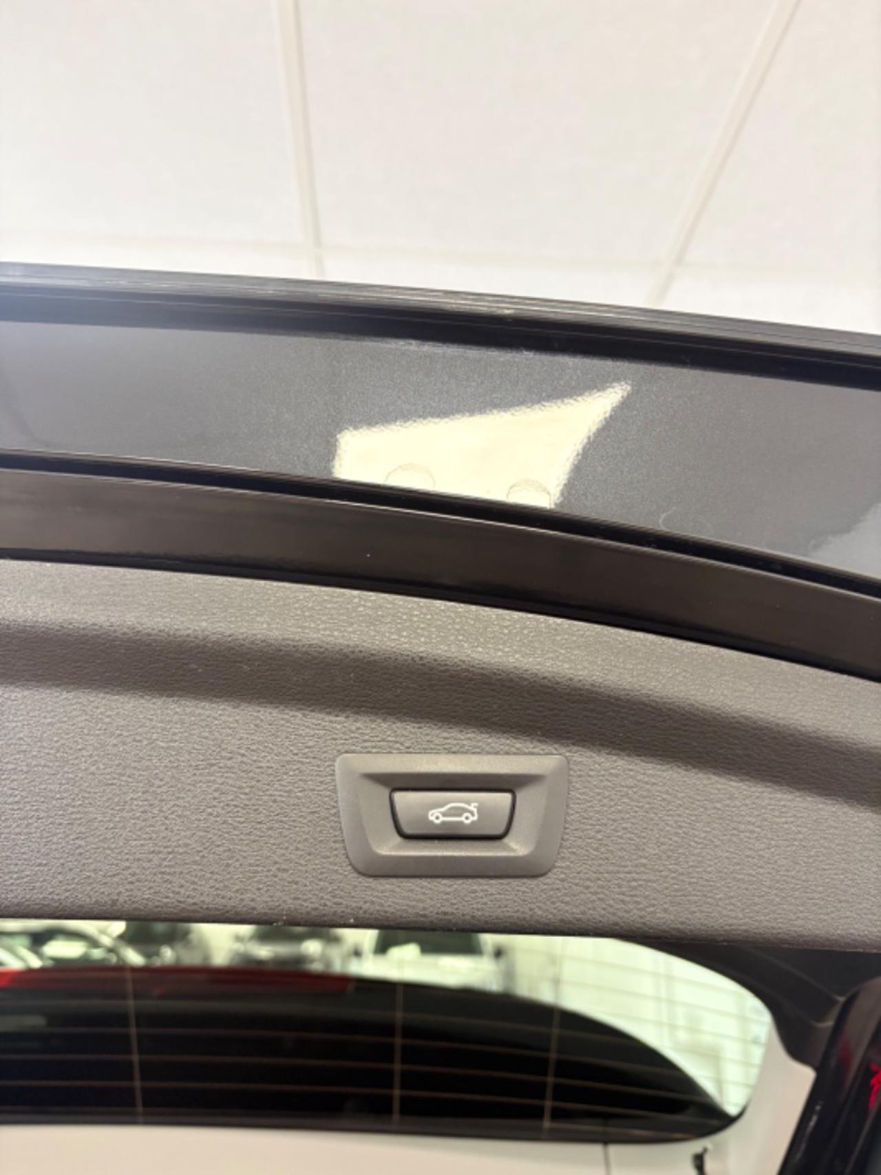 BMW X2 xDrive18d Business-X FARI LED - 19