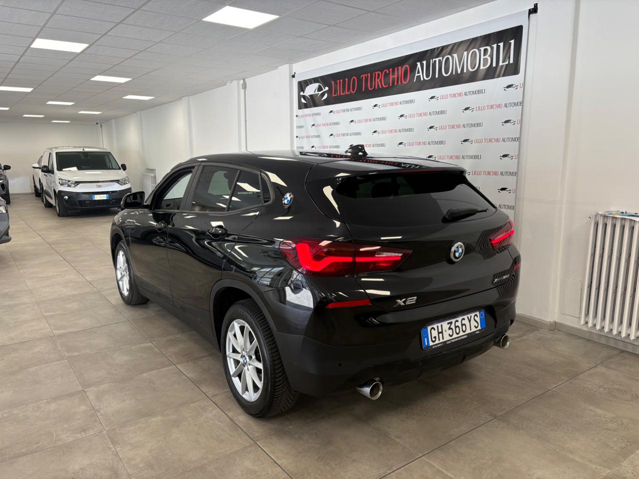 BMW X2 xDrive18d Business-X FARI LED - 4