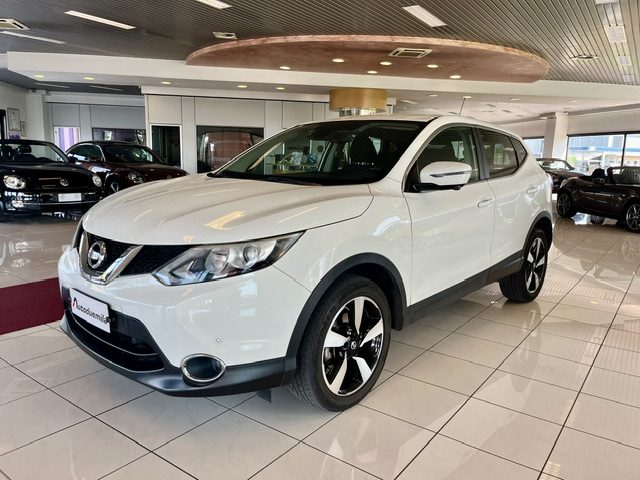 NISSAN Qashqai Bianco pastello