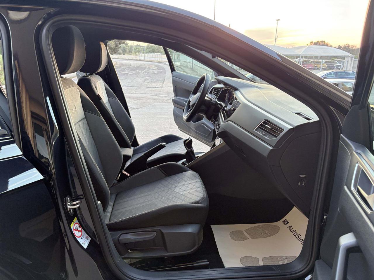 VOLKSWAGEN Taigo 1.0 TSI 115 CV R-Line TETTO APR/PAN - 12