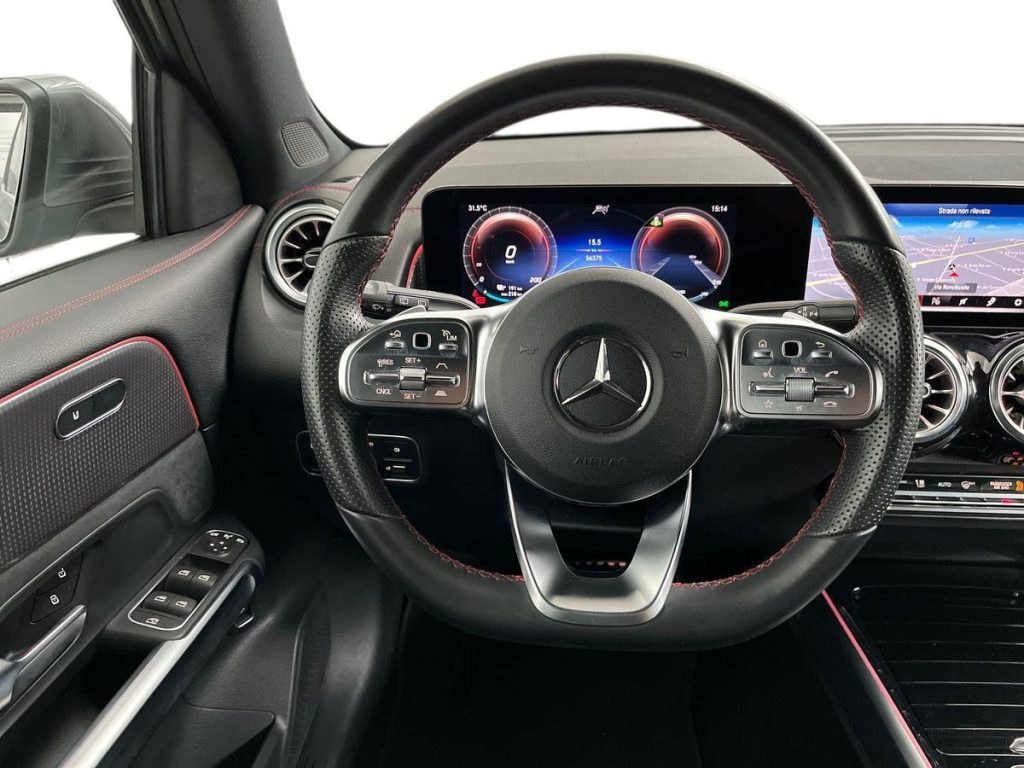 MERCEDES-BENZ EQB 250+ Premium Tech Edition - 11