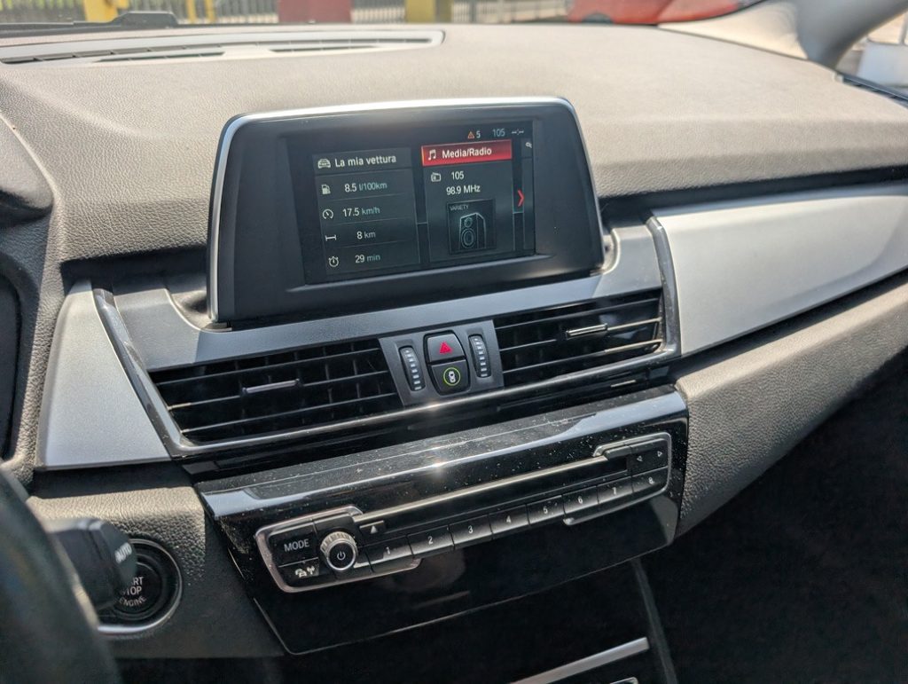 BMW 216 d Gran Tourer Advantage - 12