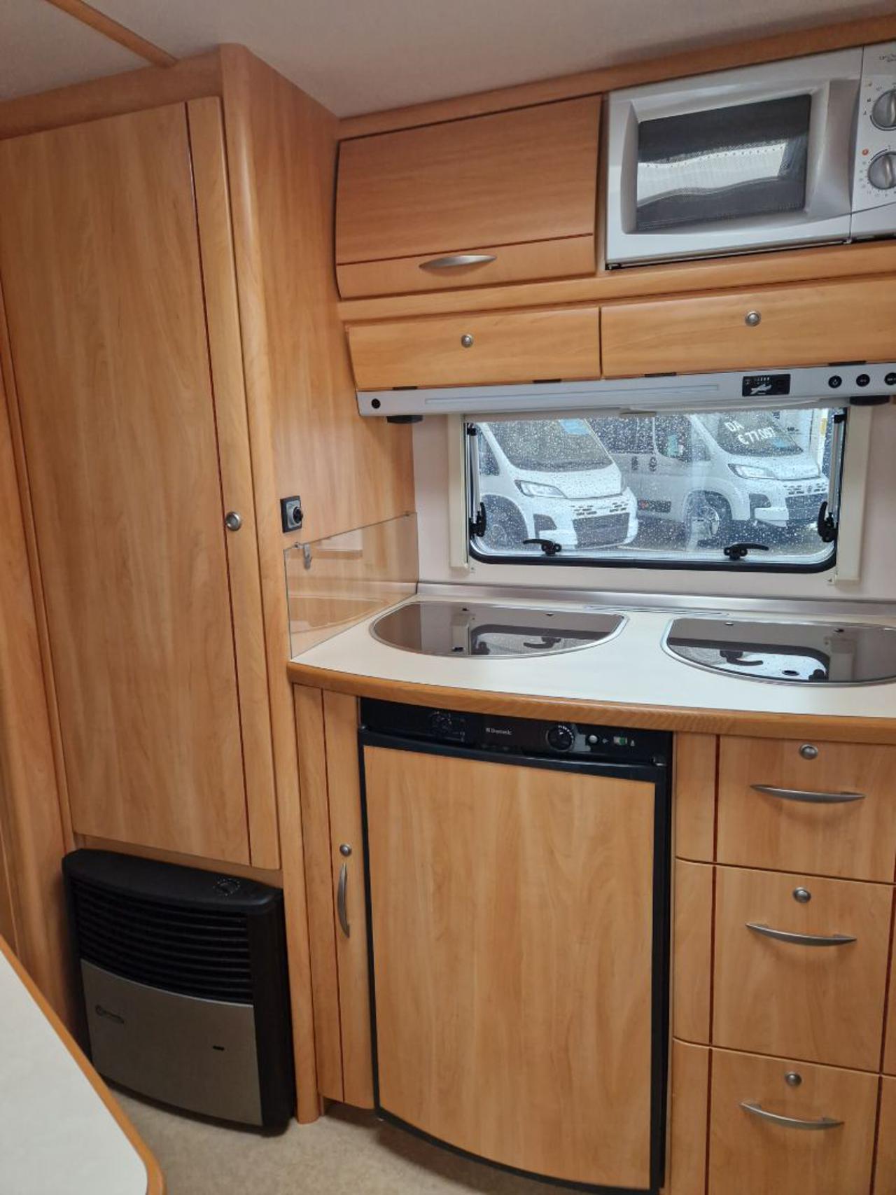SAPHIR 490 TKM CARAVAN 5 POSTI USATA