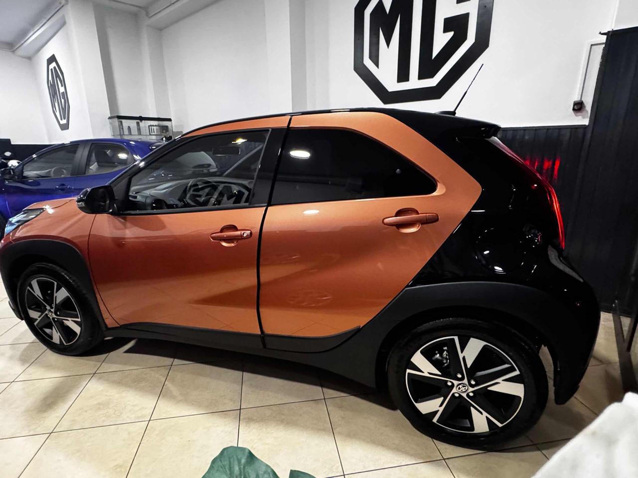 TOYOTA Aygo X Icon 1.5 Hybrid 115 CV 5 porte - 4