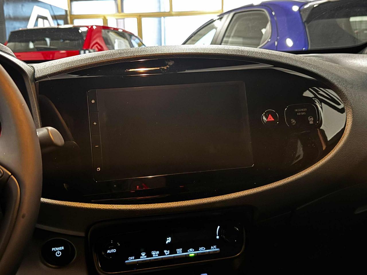 TOYOTA Aygo X Icon 1.5 Hybrid 115 CV 5 porte - 10