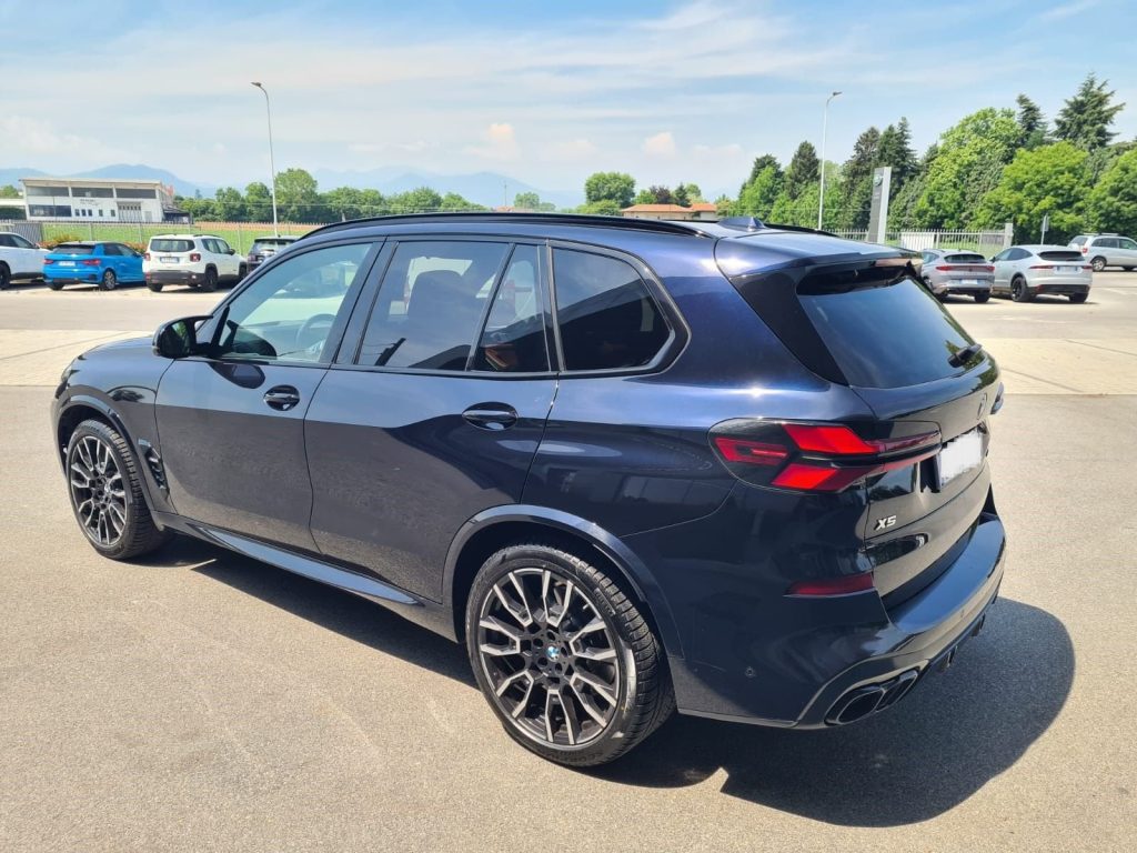 BMW X5 M60i X-DRIVE NETTO EXPORT - 8