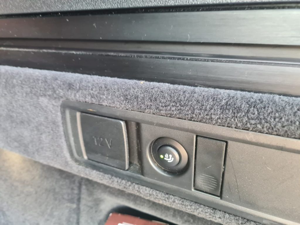 BMW X5 M60i X-DRIVE NETTO EXPORT - 29