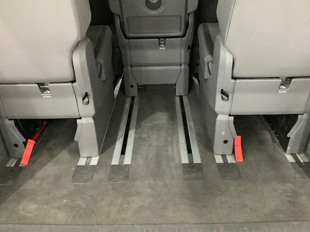 VOLKSWAGEN Multivan 2.0 TDI 150CV DSG Space - 13