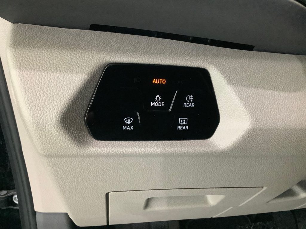 VOLKSWAGEN Multivan 2.0 TDI 150CV DSG Space - 20
