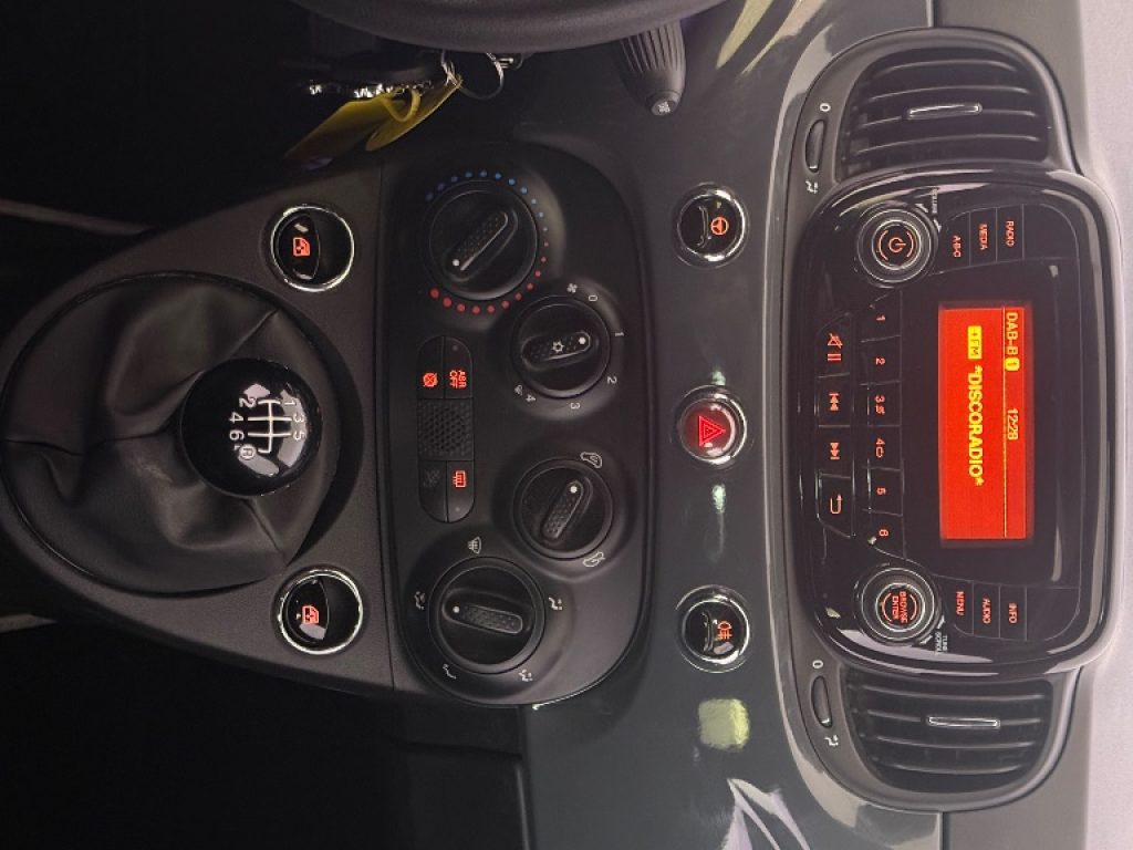FIAT 500 C 1.0 Hybrid .Dolcevita - 7