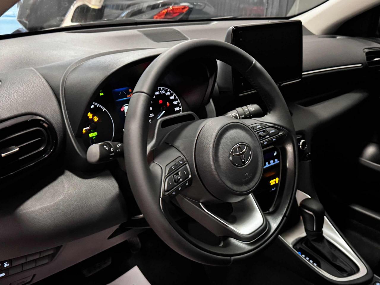 TOYOTA Yaris 1.5 Hybrid 5 porte My26 - 6