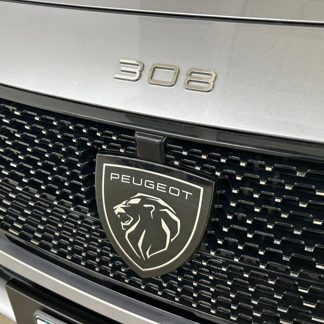 PEUGEOT 308 Plug-in Hybrid 225 e-EAT8 SW GT - 35