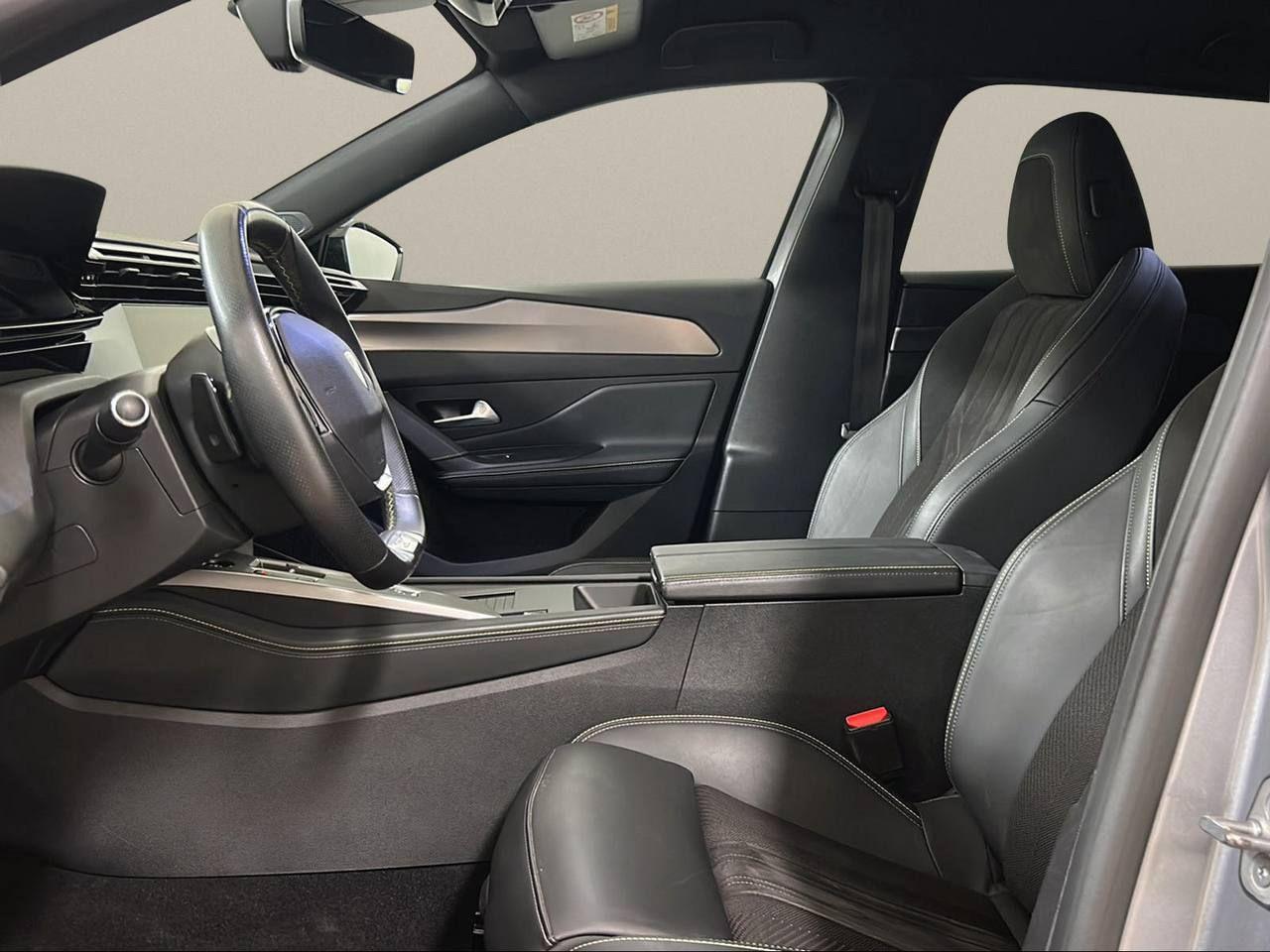 PEUGEOT 308 Plug-in Hybrid 225 e-EAT8 SW GT - 8