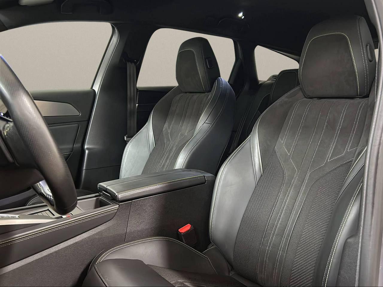 PEUGEOT 308 Plug-in Hybrid 225 e-EAT8 SW GT - 9