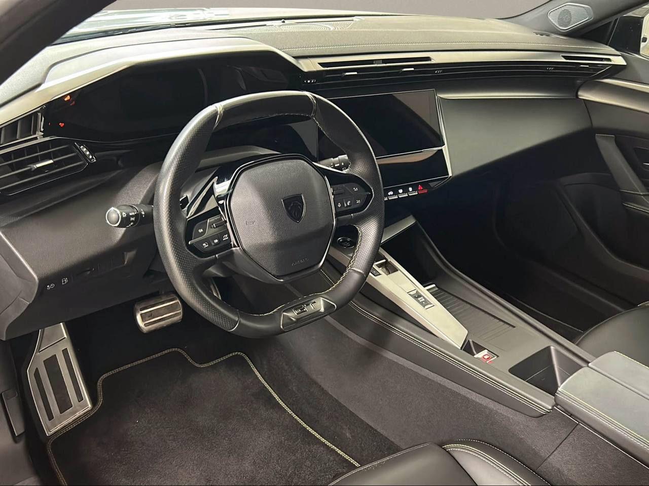 PEUGEOT 308 Plug-in Hybrid 225 e-EAT8 SW GT - 20