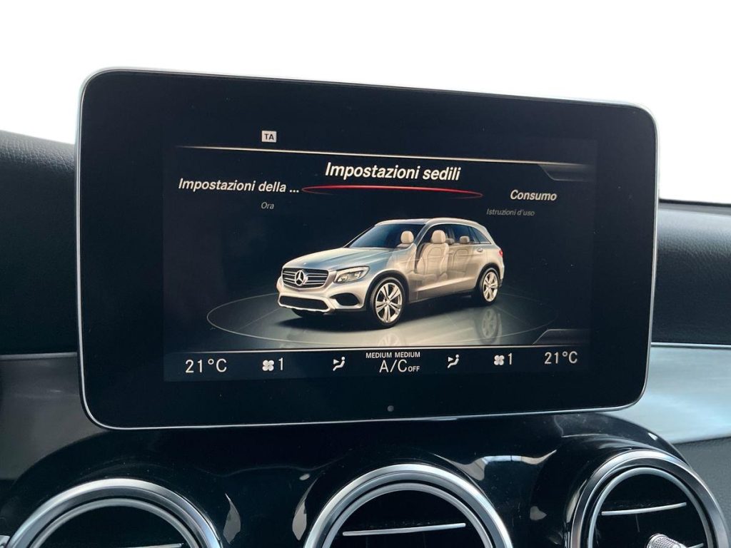 MERCEDES-BENZ GLC 250 d 4Matic Premium - 12