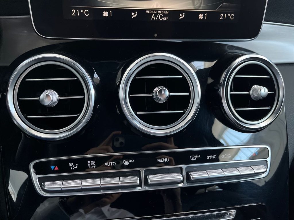 MERCEDES-BENZ GLC 250 d 4Matic Premium - 14
