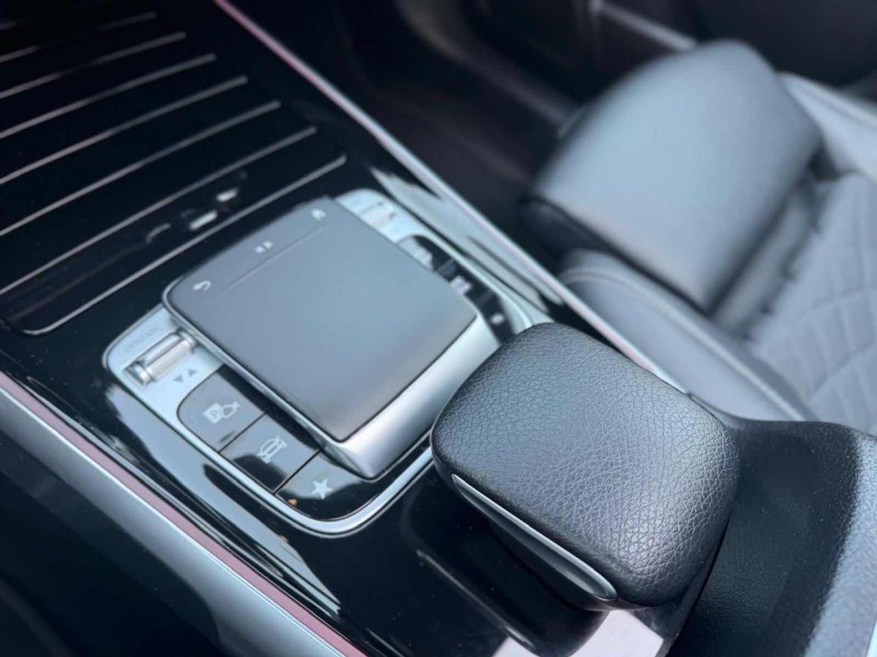 Clicca per ingrandire GLB 200 - d Automatic 4Matic Premium