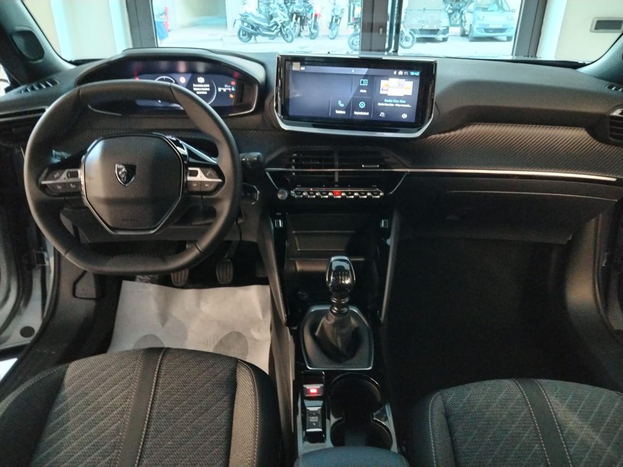 PEUGEOT 2008 PureTech 100 S&S Allure - 8