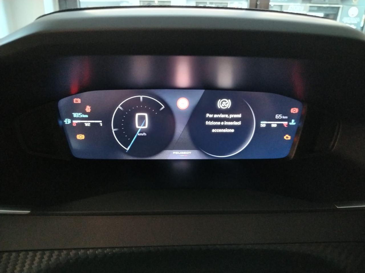 PEUGEOT 2008 PureTech 100 S&S Allure - 16